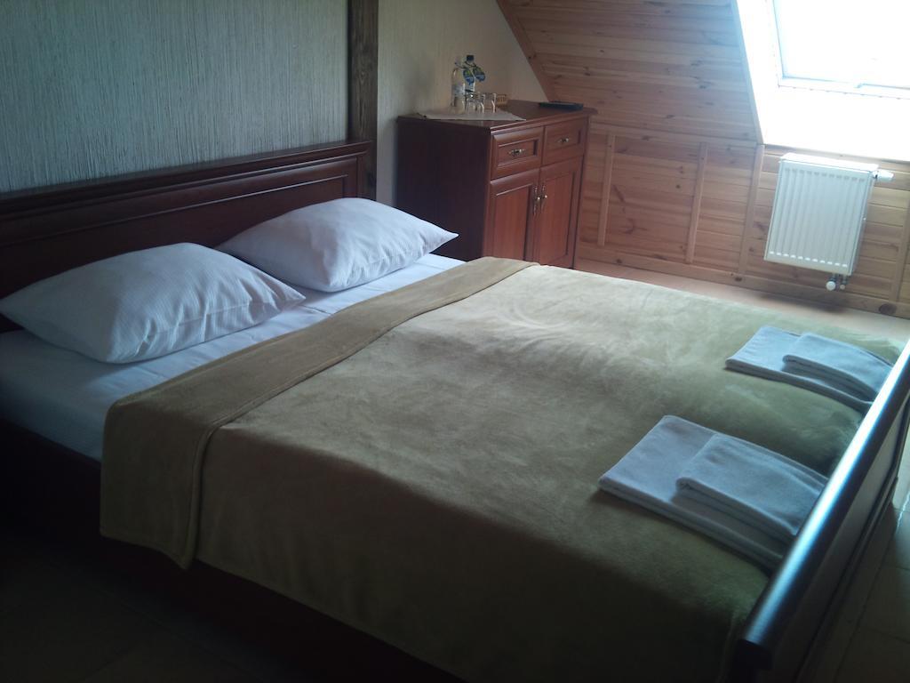 Chalet Hotel Schytomyr Zimmer foto